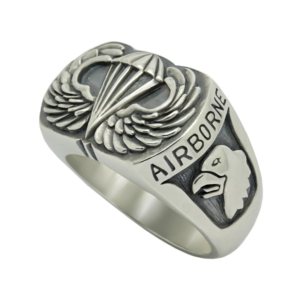 101st AIRBORNE Eagle (Badge émail / Pins