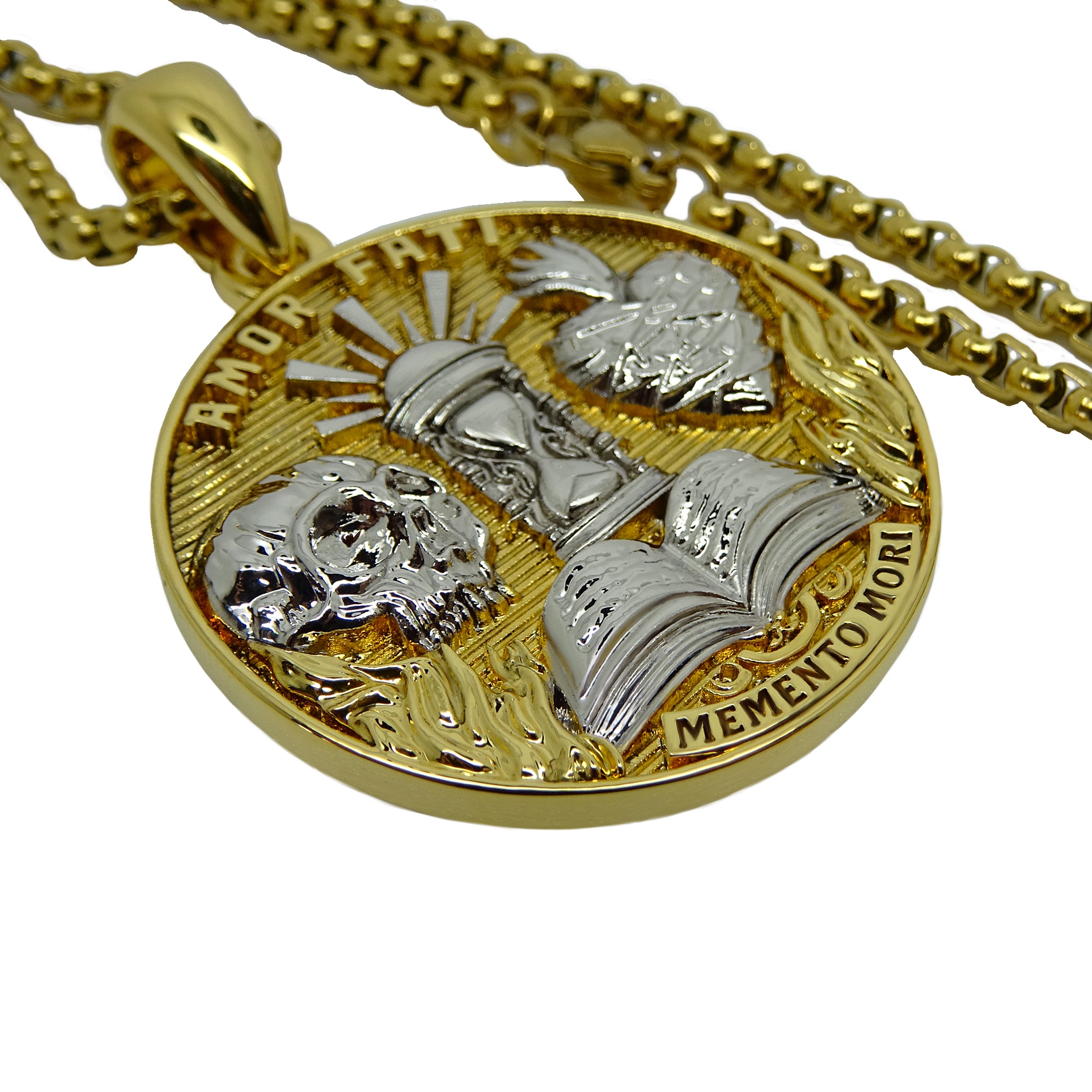 memento-mori-pendant-skull-amor-fati-gold-chain-acred-heart-2